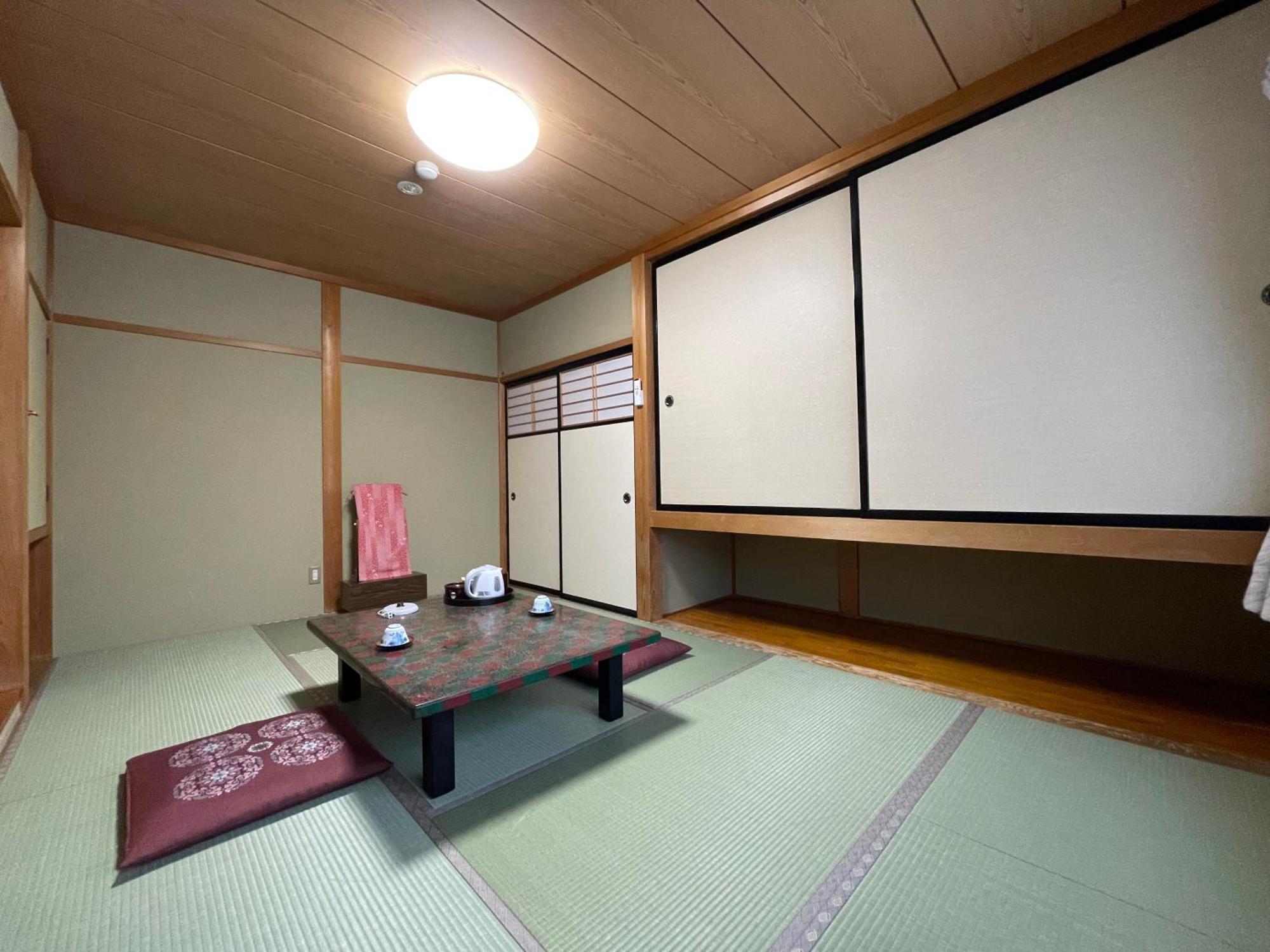 Hotel Suisensou Takayama  Exterior foto