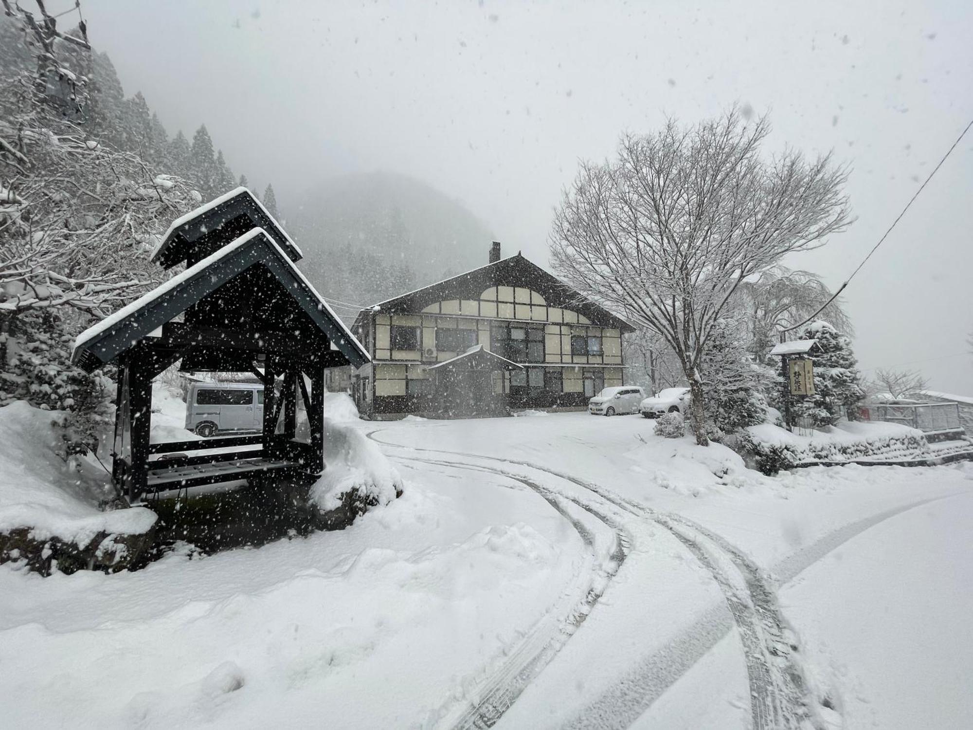 Hotel Suisensou Takayama  Exterior foto